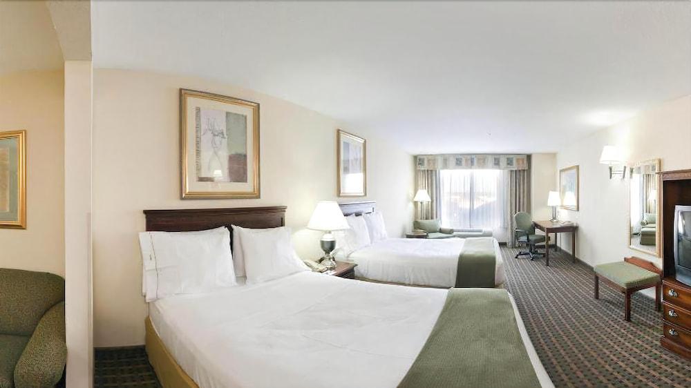 La Quinta Inn & Suites By Wyndham מרידיאן מראה חיצוני תמונה